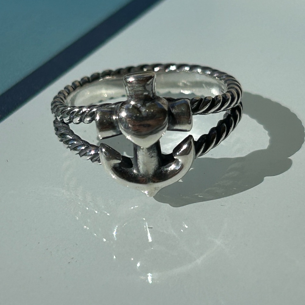 Retired James Avery Silver Anchor Ring